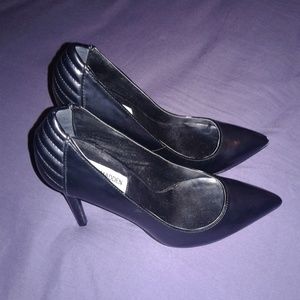 Stunning Steve Madden Stilettos